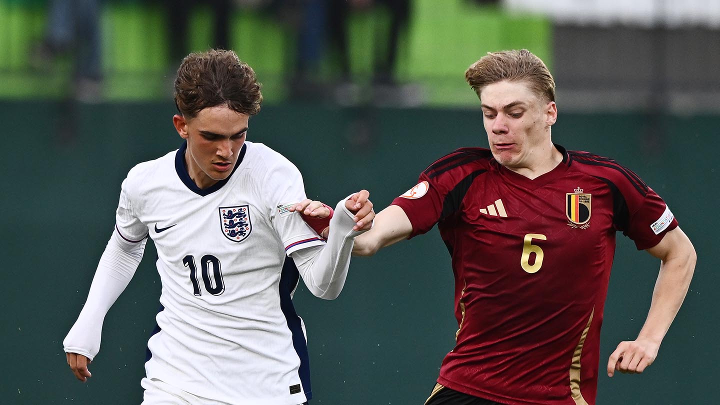 Belgium U17 vs Czech Republic U17.jpg