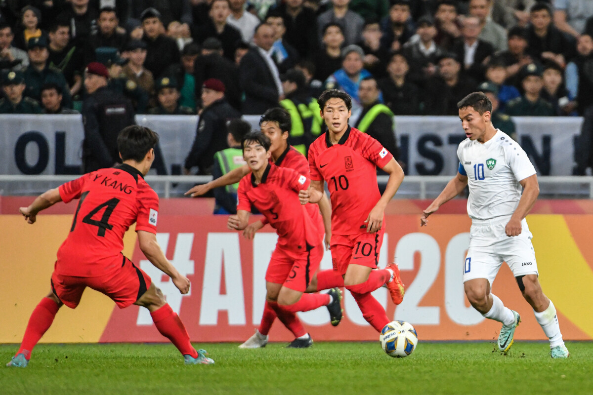 Uzbekistan vs Korea Utara di2.jpg
