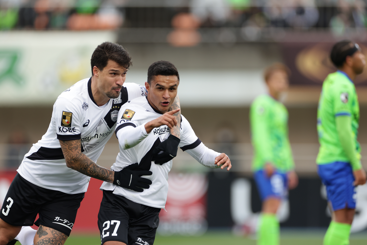 Kashima Antlers vs Okayama Green Dragons1.webp
