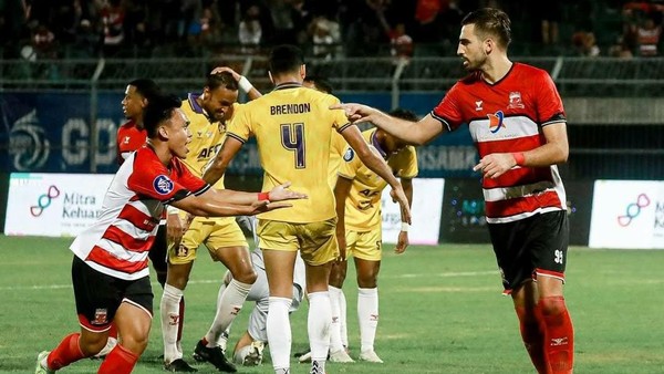 Persik Kediri vs Madura United FC - Jadwal BRI Liga 1 2025 &amp; Statistik Lengkap